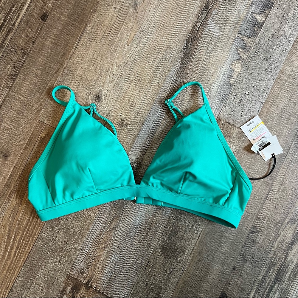 NWOT - Shade & Shore Teal Bikini Top